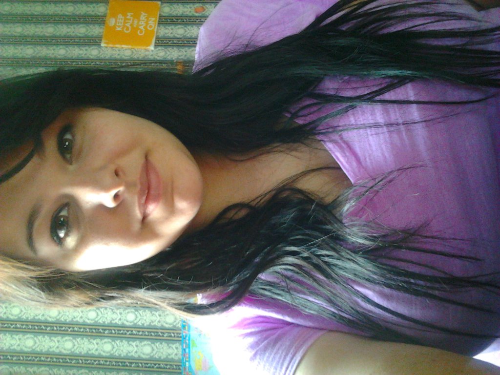 Chora ;c 