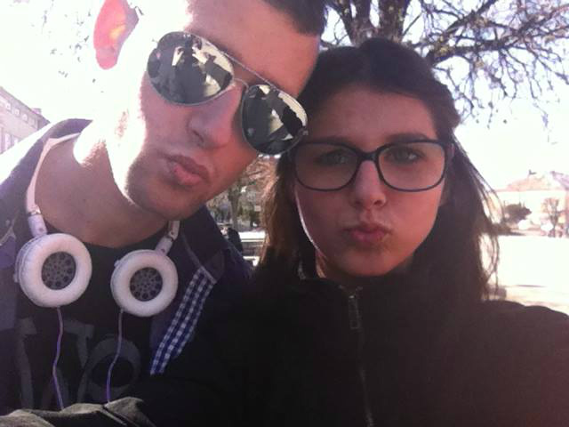 We dont need no education :D 