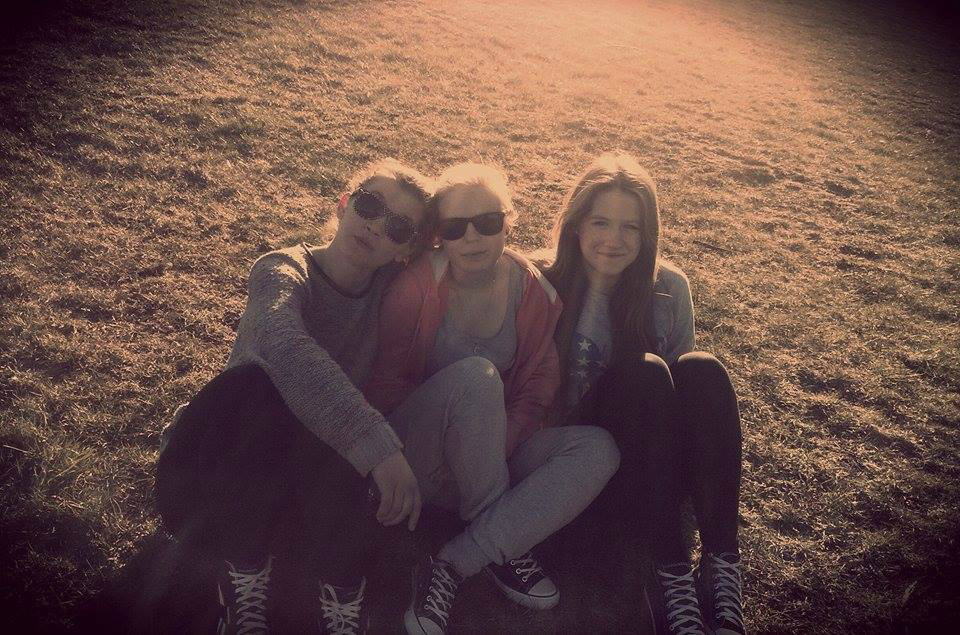 Laskiii :***