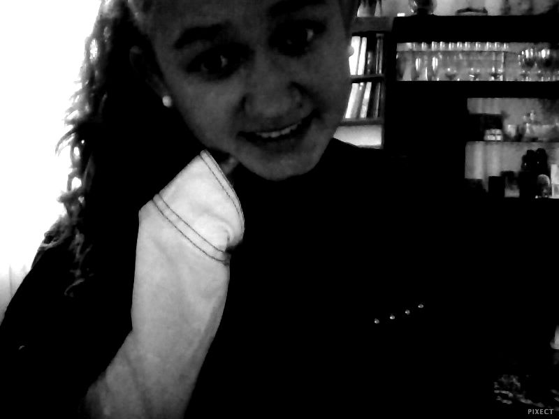 No, woman, no cry ;3