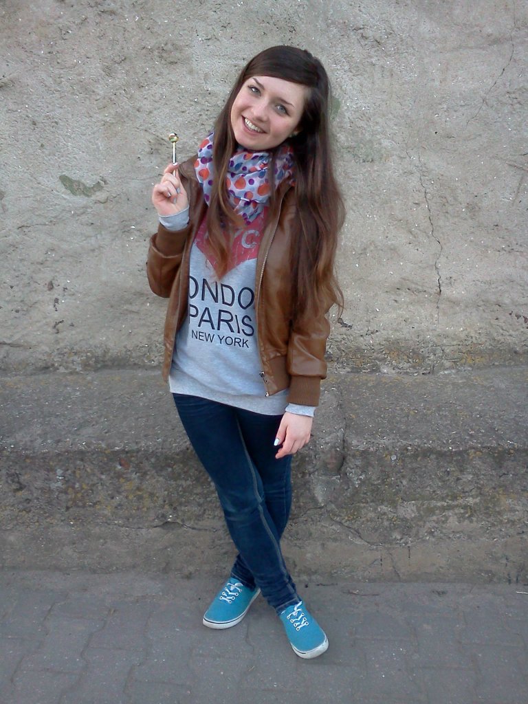 :*