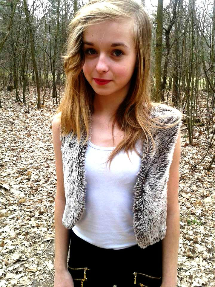 ;3