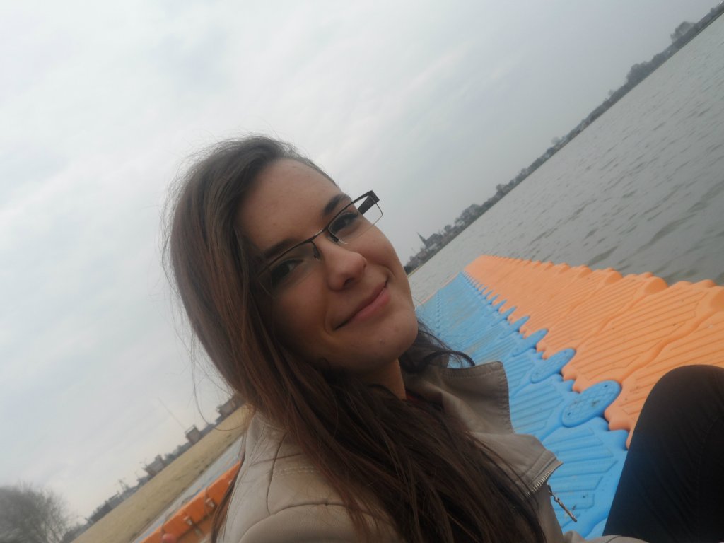 :*