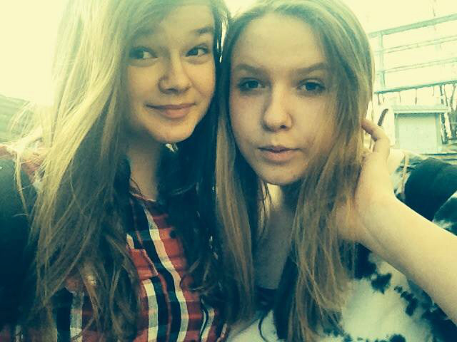 po lewej debil ;*
