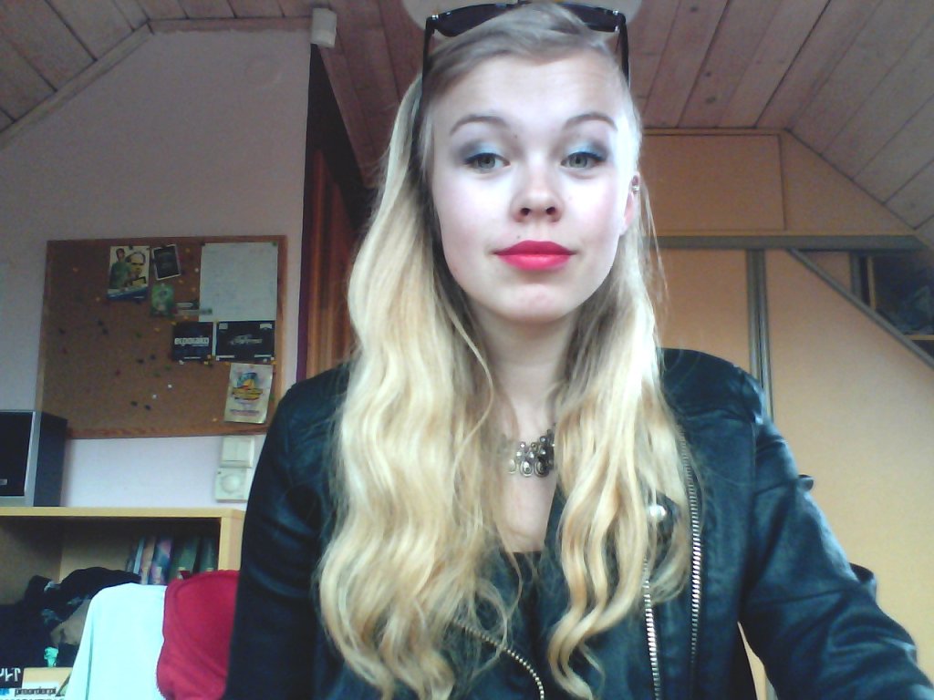 Lady in red