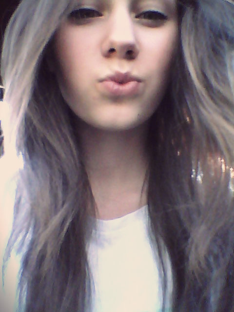 alone ;c