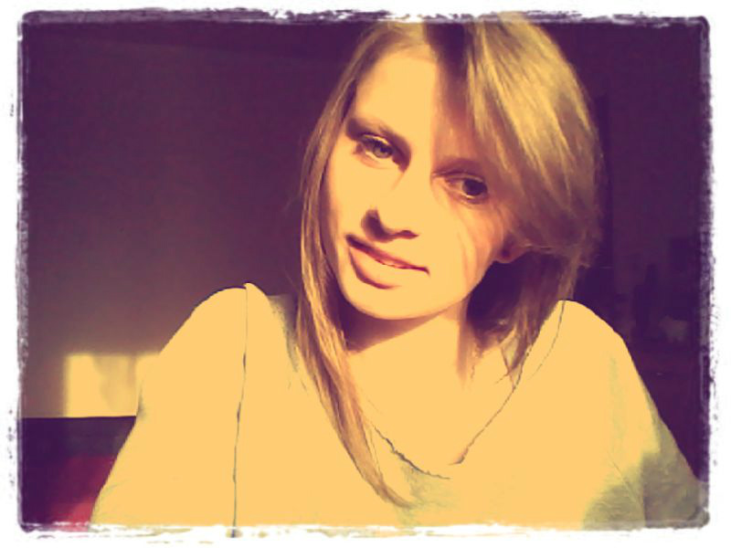 sfdgfhjkl;