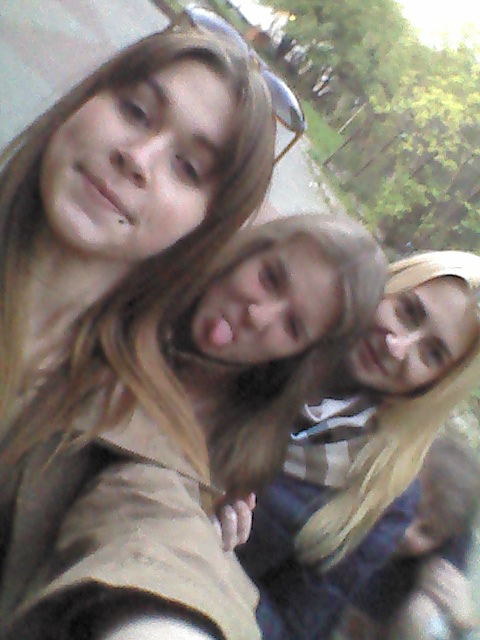 just let me love you ;3