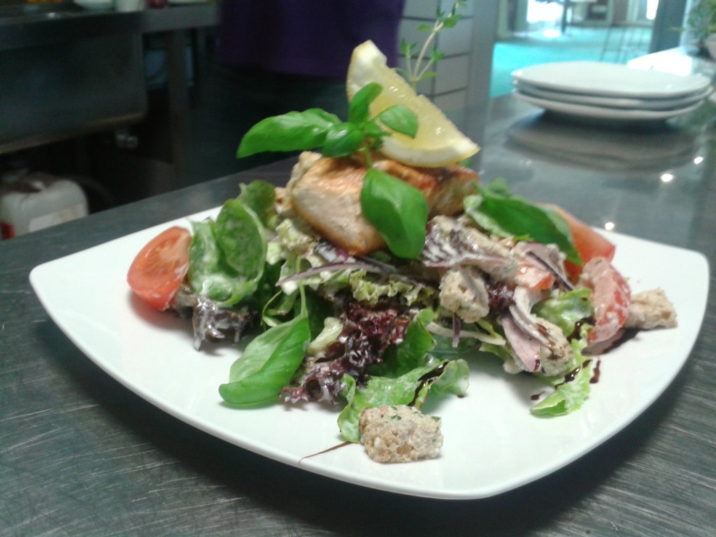 Salat Cezar