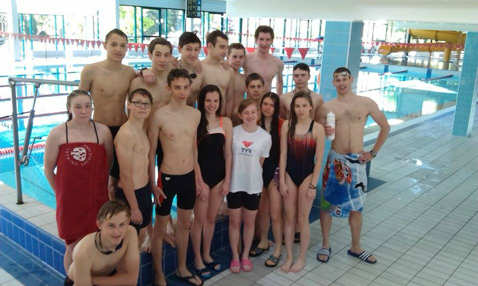 Grupowe :**