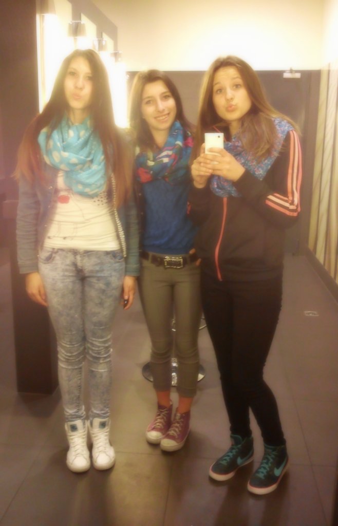 Lasecje:*:*