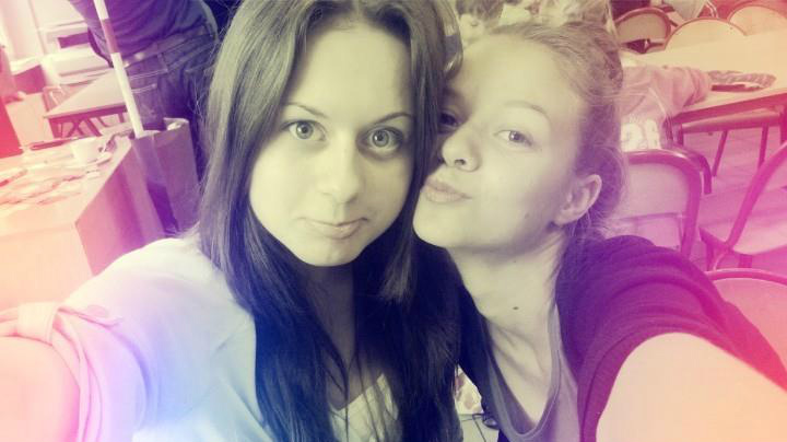 selfie z klo idiotka buziaaaak