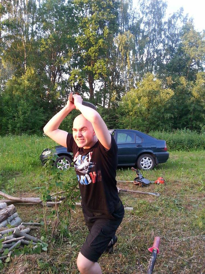 :d