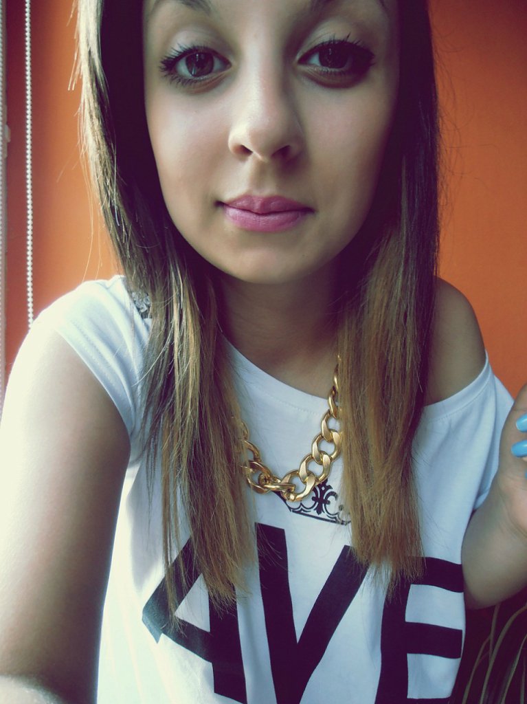 AVE JA