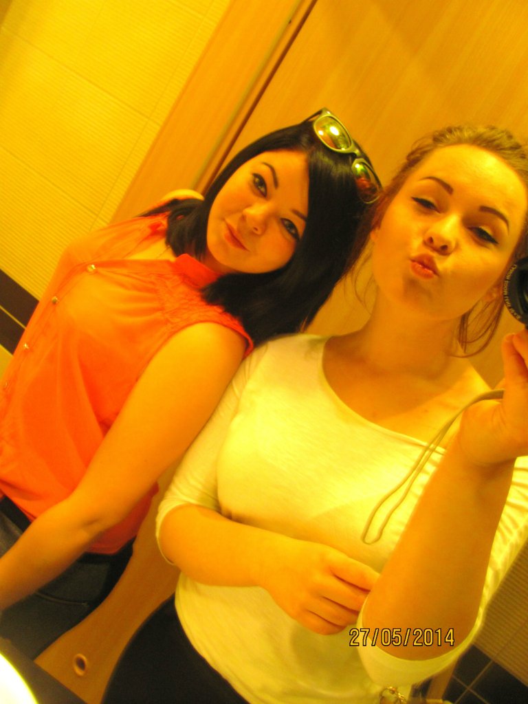 Z pionkiem :*