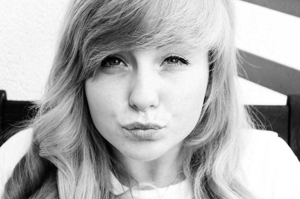 :*