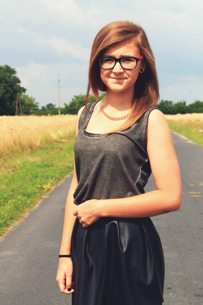 Buu . ;*