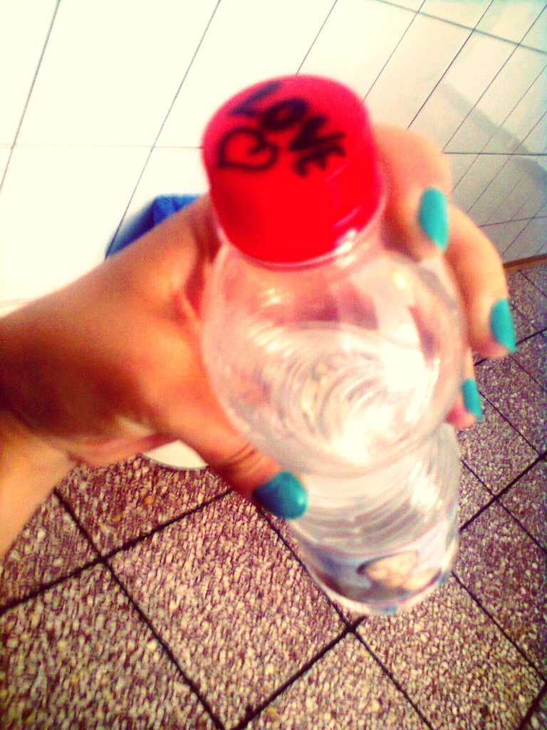 loVe. 