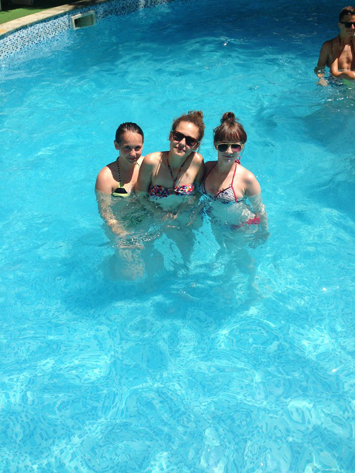 Plum plum ;3