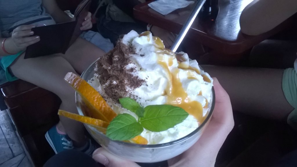 #pyyyszneloody