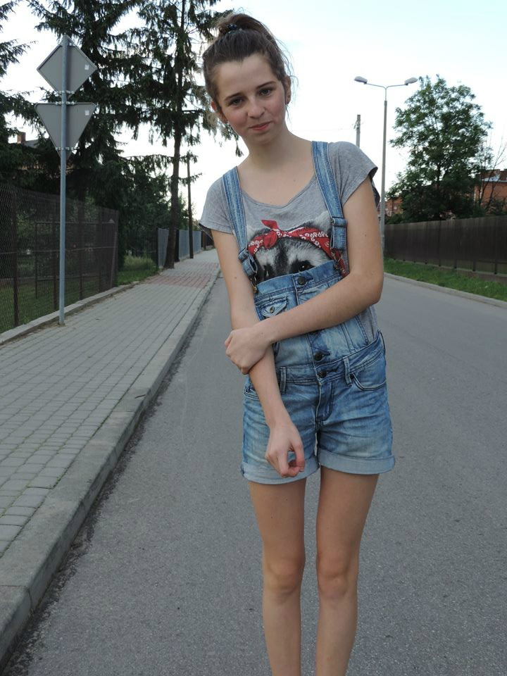 :*