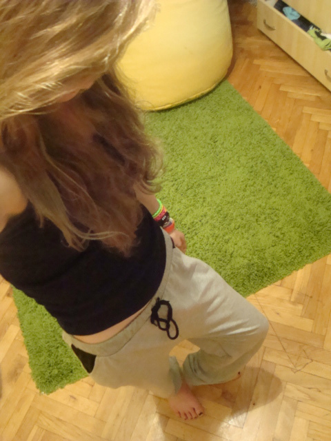 ;3