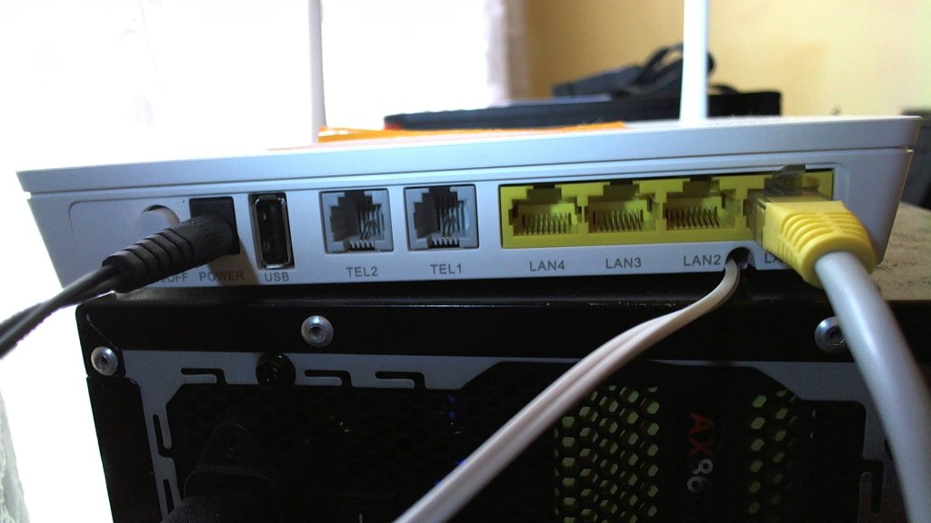 DOWN/UP: 30Mb/s FTTH
