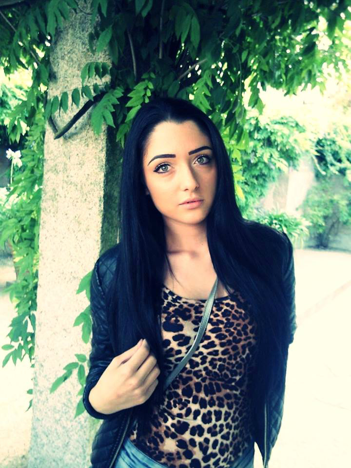 :*