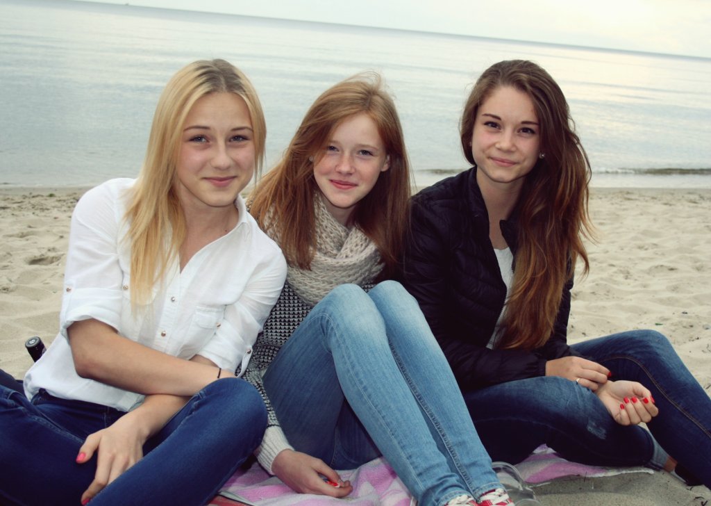 #trio#beach#sea