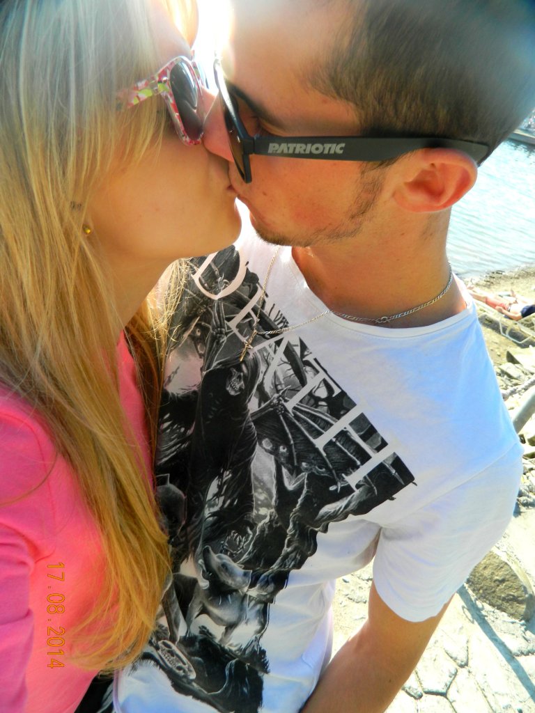 :*