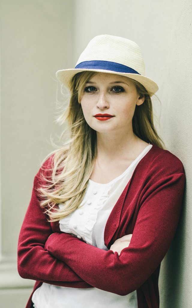 Ola B.