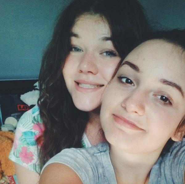 bestieeeez!
