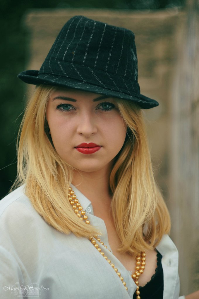 Karolina.