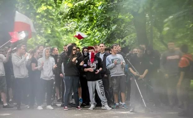 Zakaz pedaowania !! 
