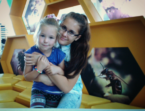 Moja:*