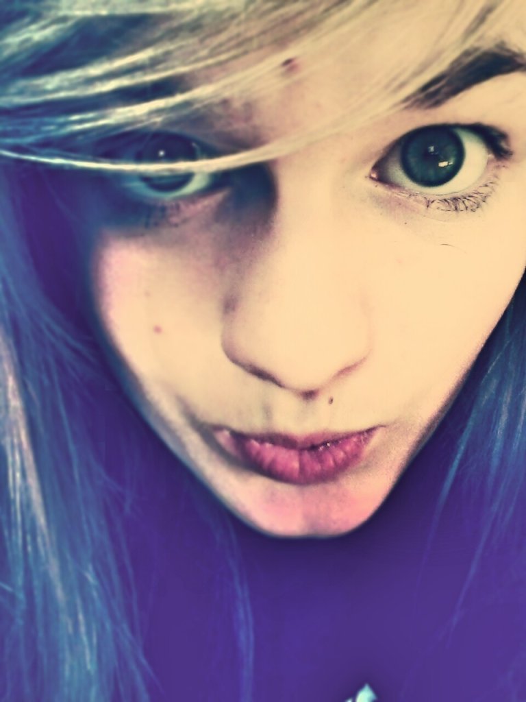 hmmm :*