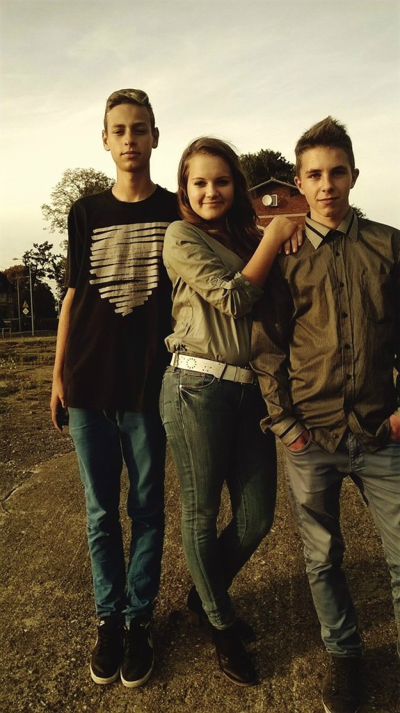Z moimi debilami :**