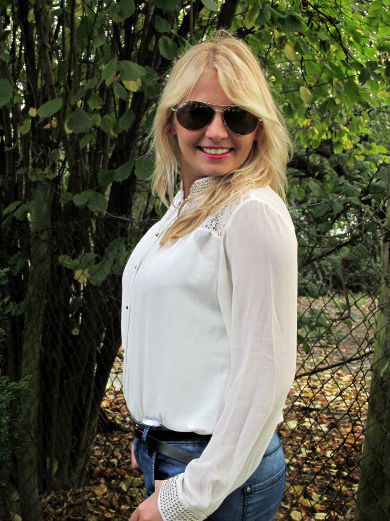 32