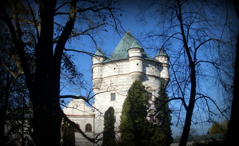 Krasiczyn )))