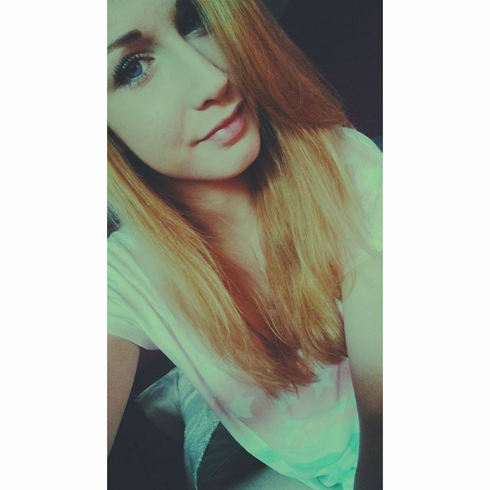 tacy samotni
