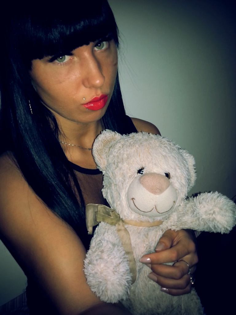 ycie. . . 