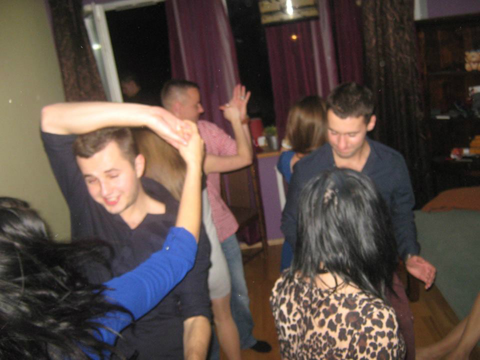 dans