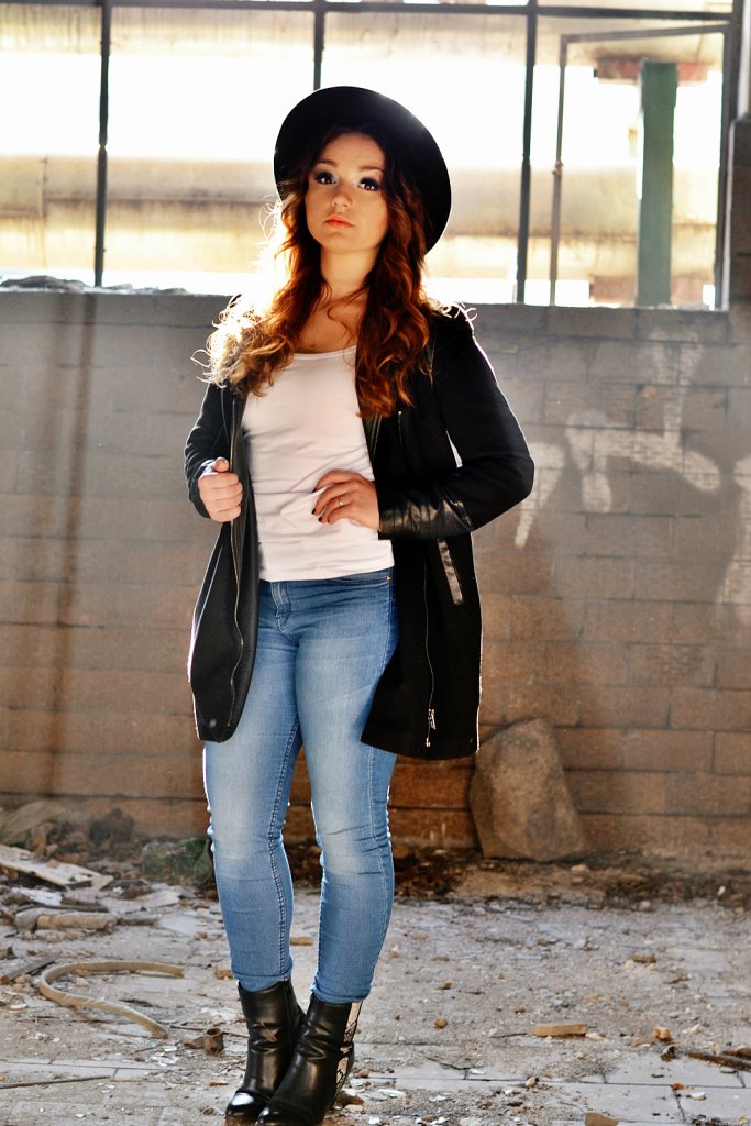 mod. Monika Grochowska