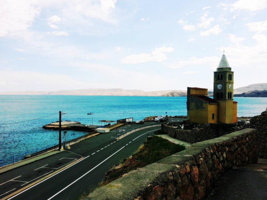 koci nad wybrzeem 