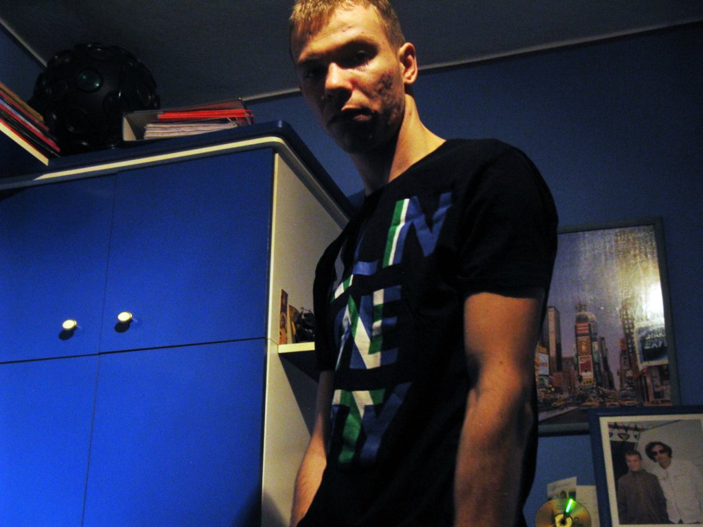 09.03