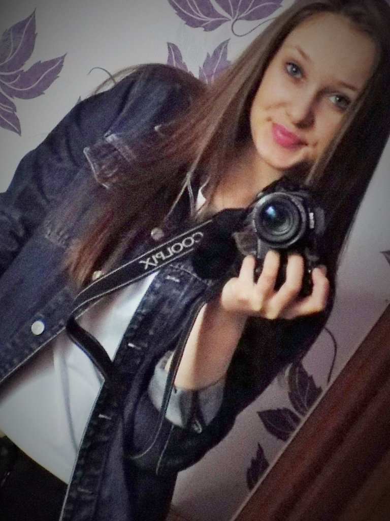 Rihanna - Kiss in the Fire