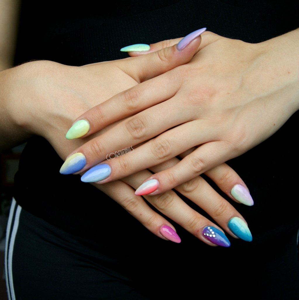 #corninails 