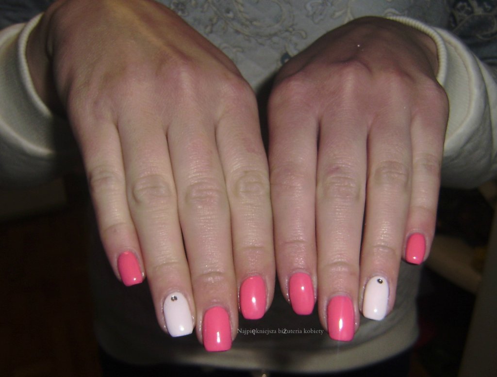 nails Pauliny, wyk. Ja