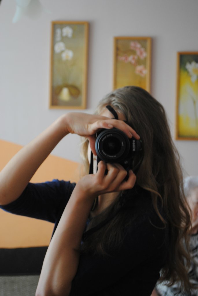 Nikon D3000