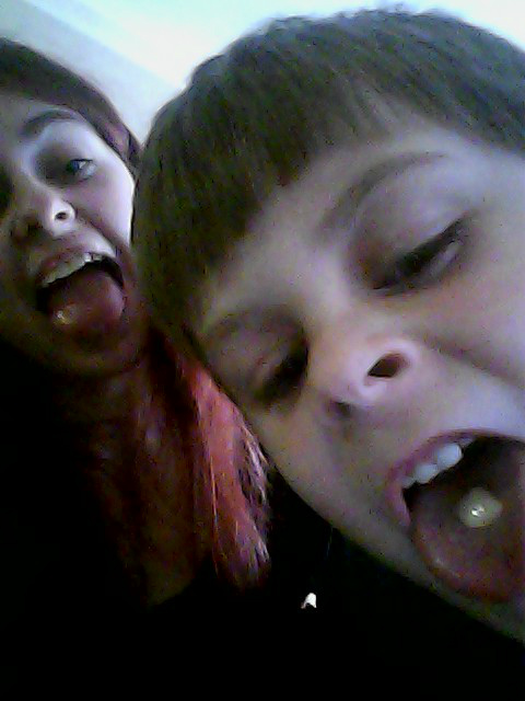 MaKs.